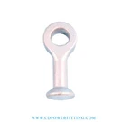 Quais são os fatores que afetam o desempenho de um olhal esférico e de um garfo?